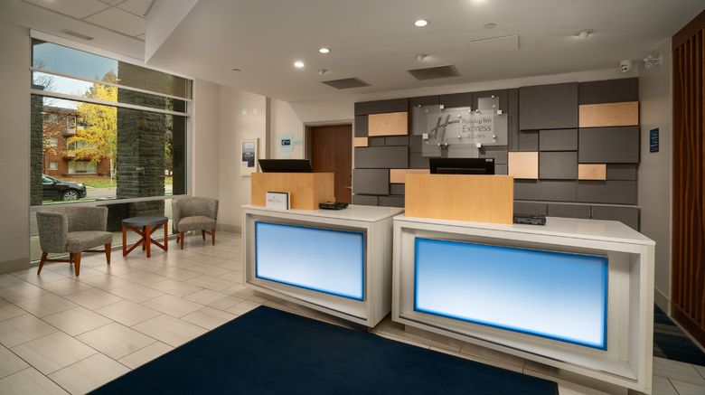<b>Holiday Inn Express & Suites Brandon Exterior</b>. Images powered by <a href="https://www.leonardoworldwide.com/" title="Leonardo Worldwide" target="_blank">Leonardo</a>.