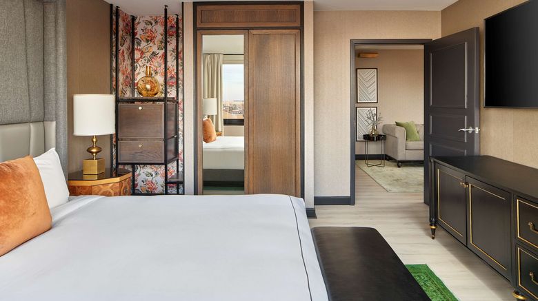 <b>Viceroy Washington DC Suite</b>. Images powered by <a href="https://www.leonardoworldwide.com/" title="Leonardo Worldwide" target="_blank">Leonardo</a>.