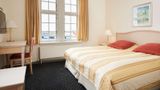 <b>Tornoes Hotel Room</b>. Images powered by <a href="https://www.leonardoworldwide.com/" title="Leonardo Worldwide" target="_blank">Leonardo</a>.