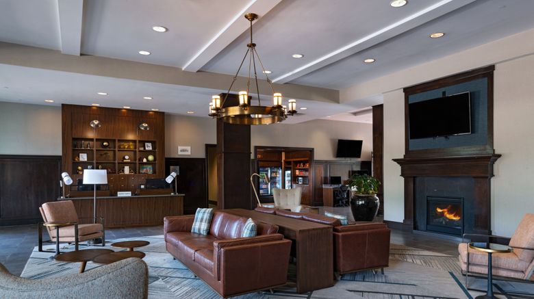 <b>Four Points by Sheraton Houston West Lobby</b>. Images powered by <a href="https://www.leonardoworldwide.com/" title="Leonardo Worldwide" target="_blank">Leonardo</a>.