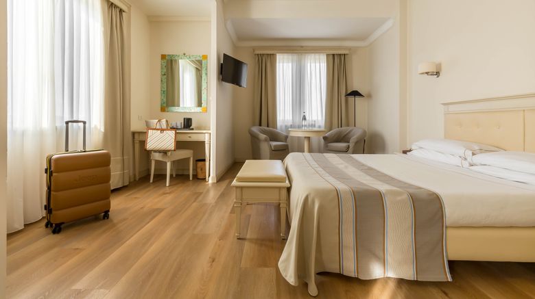 <b>Hotel Catalunya Suite</b>. Images powered by <a href="https://www.leonardoworldwide.com/" title="Leonardo Worldwide" target="_blank">Leonardo</a>.