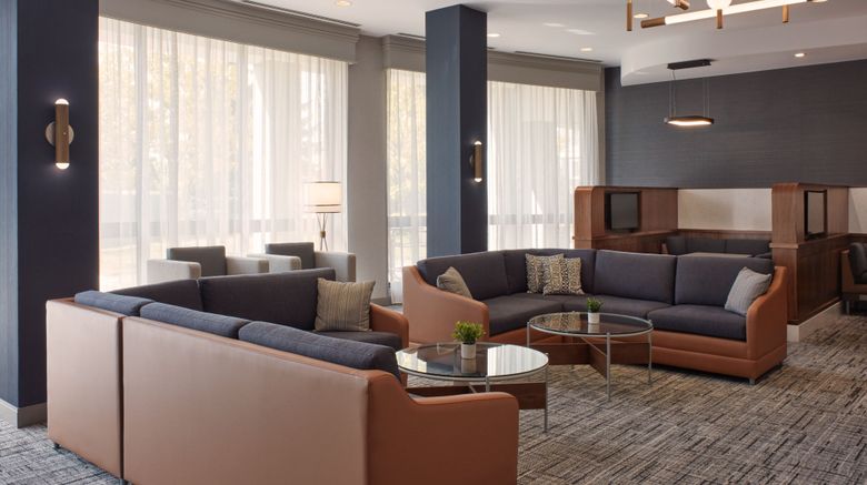 <b>Courtyard Mississauga-Airprt Corp Centre Lobby</b>. Images powered by <a href="https://www.leonardoworldwide.com/" title="Leonardo Worldwide" target="_blank">Leonardo</a>.
