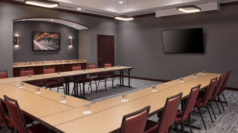 <b>Courtyard Mississauga-Airprt Corp Centre Meeting</b>. Images powered by <a href="https://www.leonardoworldwide.com/" title="Leonardo Worldwide" target="_blank">Leonardo</a>.