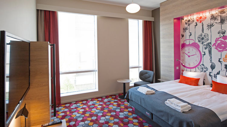 Motel L Other