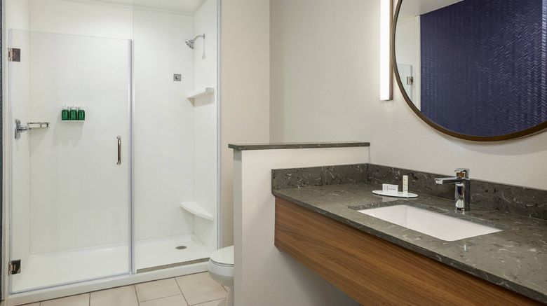<b>Fairfield Inn & Stes Des Moines Downtown Room</b>. Images powered by <a href="https://www.leonardoworldwide.com/" title="Leonardo Worldwide" target="_blank">Leonardo</a>.