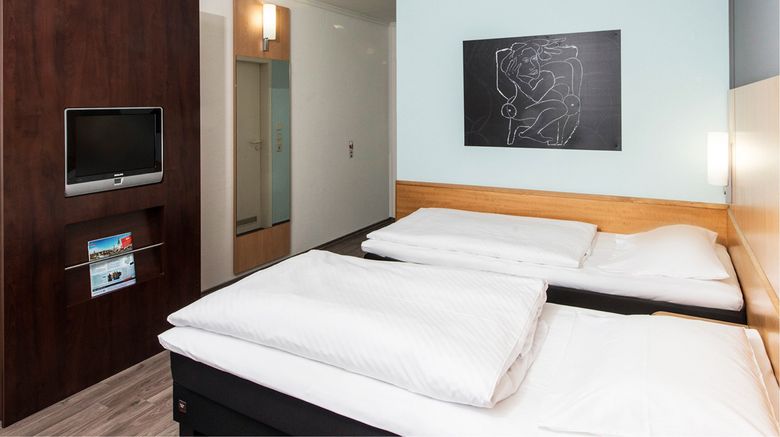 <b>Good Morning Erfurt Room</b>. Images powered by <a href="https://www.leonardoworldwide.com/" title="Leonardo Worldwide" target="_blank">Leonardo</a>.