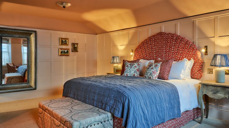 <b>White Horse Hotel Room</b>. Images powered by <a href="https://www.leonardoworldwide.com/" title="Leonardo Worldwide" target="_blank">Leonardo</a>.