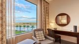 Sheraton Mesa Hotel at Wrigleyville West Room