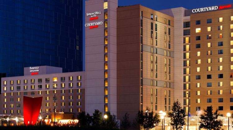 SpringHill Suites Indianapolis Downtown Exterior