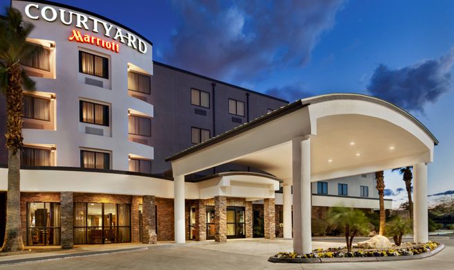 Courtyard by Marriott Stadium Area Exterior