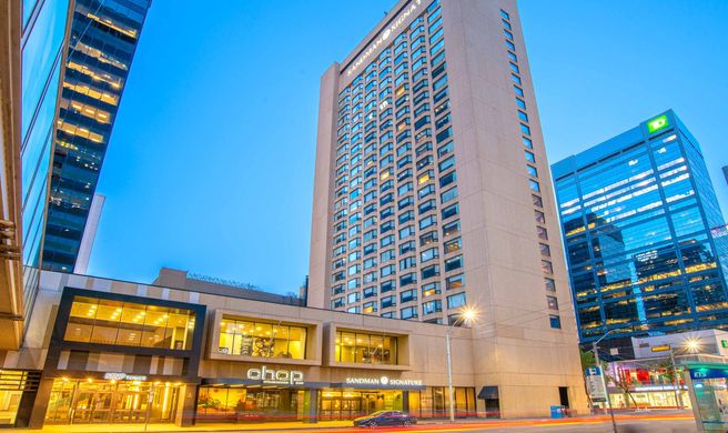 Sandman Signature Edmonton Downtown Hotel Exterior