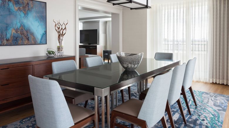 <b>Tampa Marriott Water Street Suite</b>. Images powered by <a href="https://www.leonardoworldwide.com/" title="Leonardo Worldwide" target="_blank">Leonardo</a>.