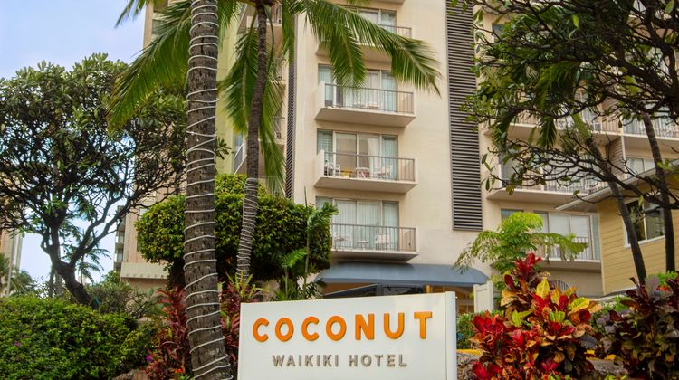 Coconut Waikiki Hotel Room