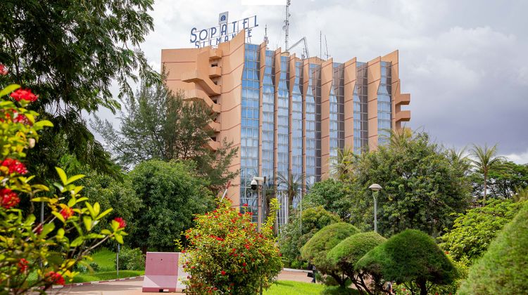 Sopatel Silmande Hotel Exterior