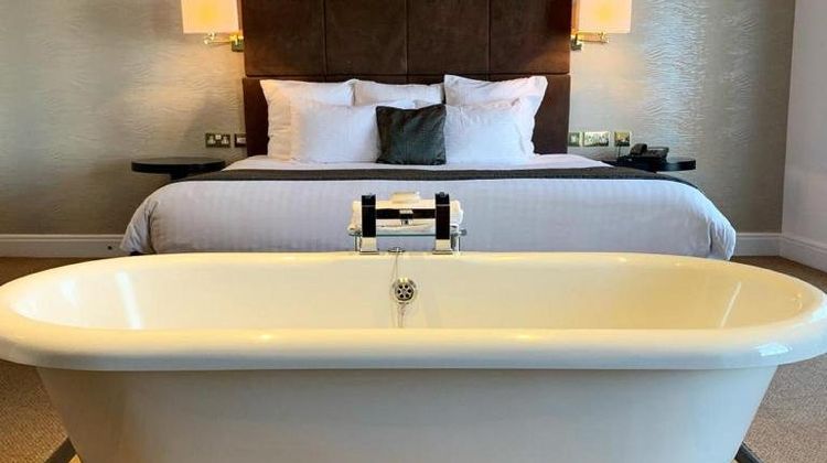 The Cliff Hotel Room