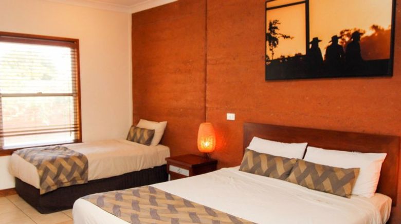 <b>Gidgee Inn Room</b>. Images powered by <a href="https://www.leonardoworldwide.com/" title="Leonardo Worldwide" target="_blank">Leonardo</a>.
