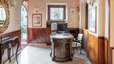 <b>Scalinata di Spagna Hotel Lobby</b>. Images powered by <a href="https://www.leonardoworldwide.com/" title="Leonardo Worldwide" target="_blank">Leonardo</a>.