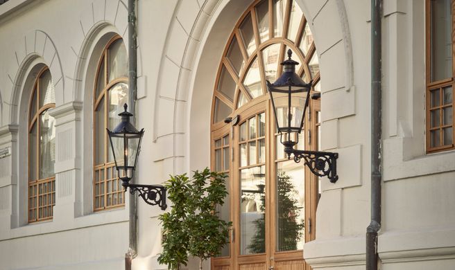 Hotel 1904 Exterior