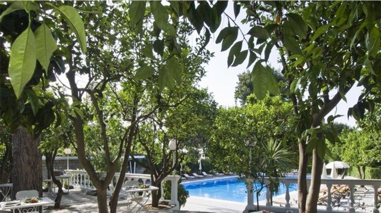 <b>Grand Hotel Cocumella Restaurant</b>. Images powered by <a href=https://www.travelagewest.com/Hotels/SantAgnello-Italy/