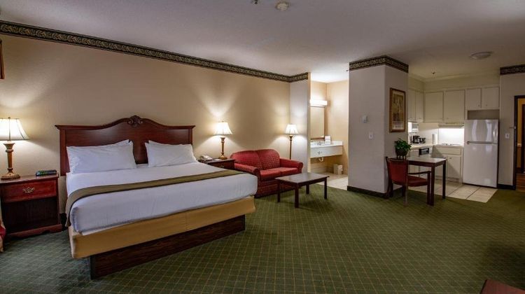 Moncks Corner Inn Room