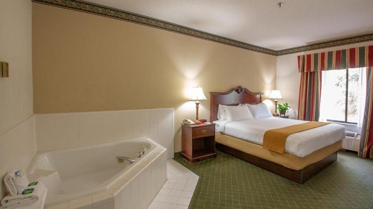 Moncks Corner Inn Room