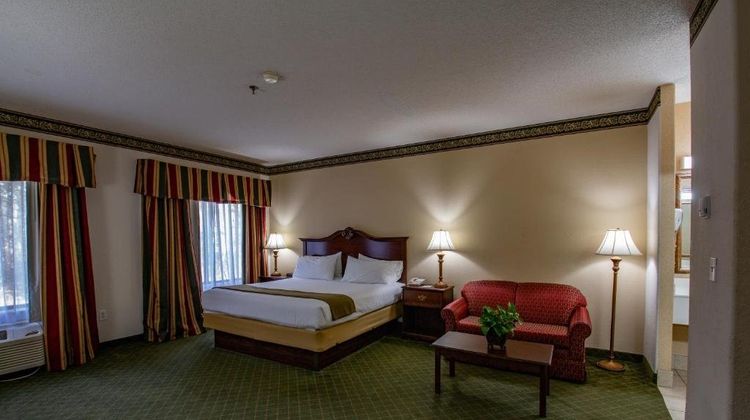 Moncks Corner Inn Room
