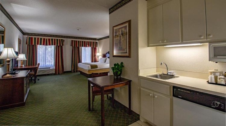 Moncks Corner Inn Room