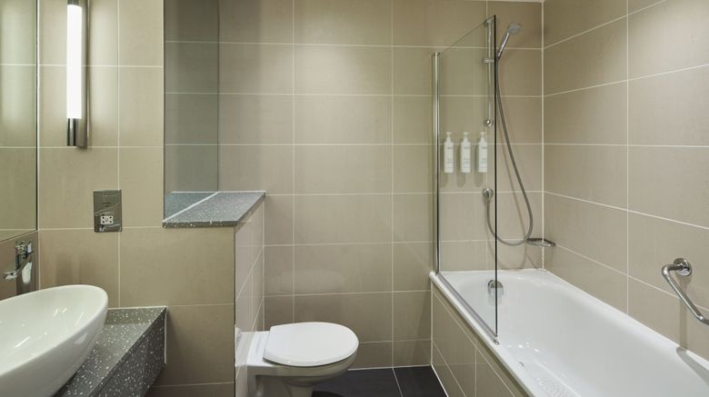<b>Courtyard London Gatwick Airport Room</b>. Images powered by <a href="https://www.leonardoworldwide.com/" title="Leonardo Worldwide" target="_blank">Leonardo</a>.