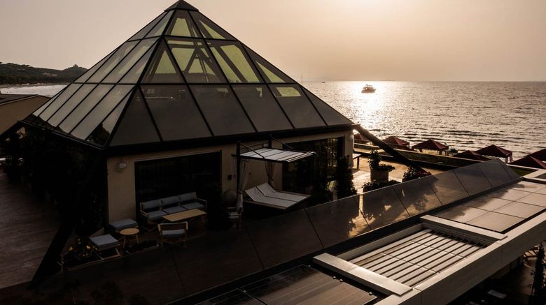 <b>Baglioni Resort Cala del Porto Suite</b>. Images powered by <a href="https://www.leonardoworldwide.com/" title="Leonardo Worldwide" target="_blank">Leonardo</a>.