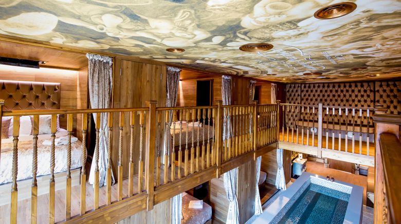 <b>Shankly Hotel Suite</b>. Images powered by <a href="https://www.leonardoworldwide.com/" title="Leonardo Worldwide" target="_blank">Leonardo</a>.