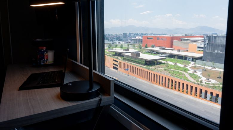 <b>Holiday Inn Express Mexico City Satelite Room</b>. Images powered by <a href="https://www.leonardoworldwide.com/" title="Leonardo Worldwide" target="_blank">Leonardo</a>.
