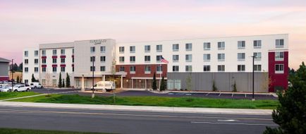 Courtyard By Marriott Pullman Exterior