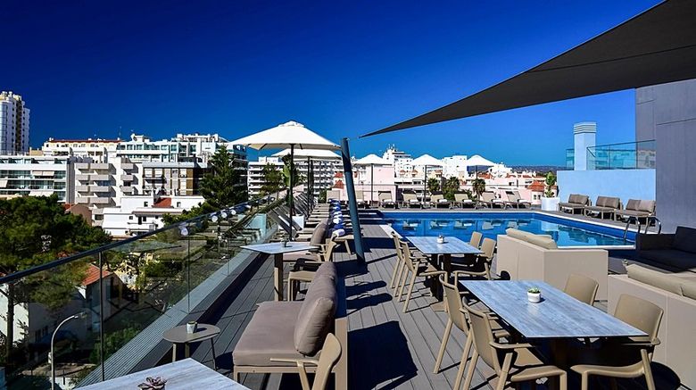 <b>The Prime Energize Hotel Monte Gordo Pool</b>. Images powered by <a href="https://www.leonardoworldwide.com/" title="Leonardo Worldwide" target="_blank">Leonardo</a>.