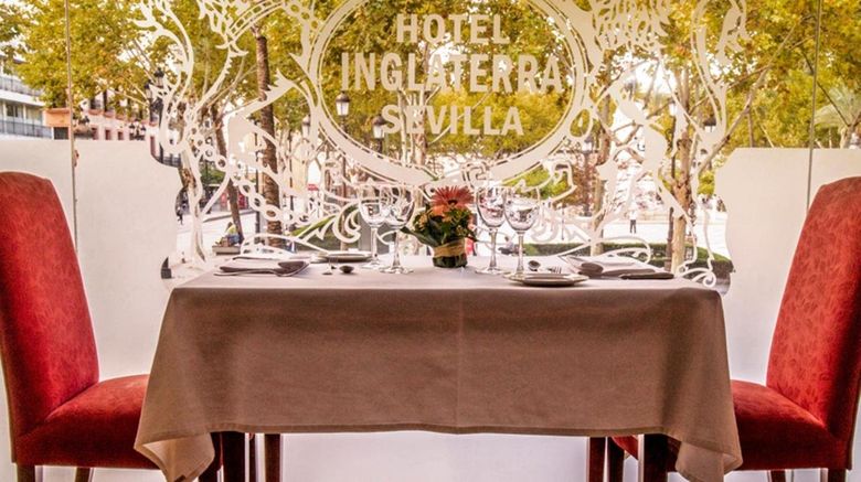 <b>Hotel Inglaterra Restaurant</b>. Images powered by <a href="https://www.leonardoworldwide.com/" title="Leonardo Worldwide" target="_blank">Leonardo</a>.