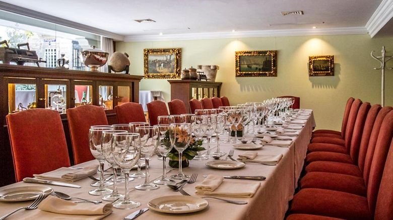 <b>Hotel Inglaterra Restaurant</b>. Images powered by <a href="https://www.leonardoworldwide.com/" title="Leonardo Worldwide" target="_blank">Leonardo</a>.