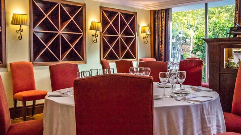 <b>Hotel Inglaterra Restaurant</b>. Images powered by <a href="https://www.leonardoworldwide.com/" title="Leonardo Worldwide" target="_blank">Leonardo</a>.