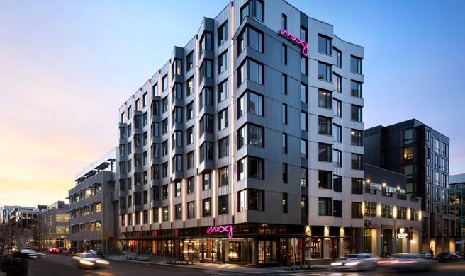 MOXY Seattle Downtown Exterior