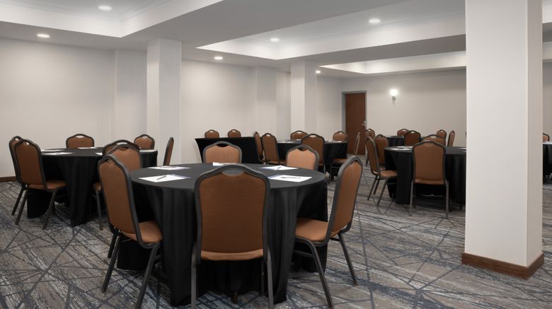 <b>Holiday Inn Express Alexandria/FtBelvoir Meeting</b>. Images powered by <a href="https://www.leonardoworldwide.com/" title="Leonardo Worldwide" target="_blank">Leonardo</a>.