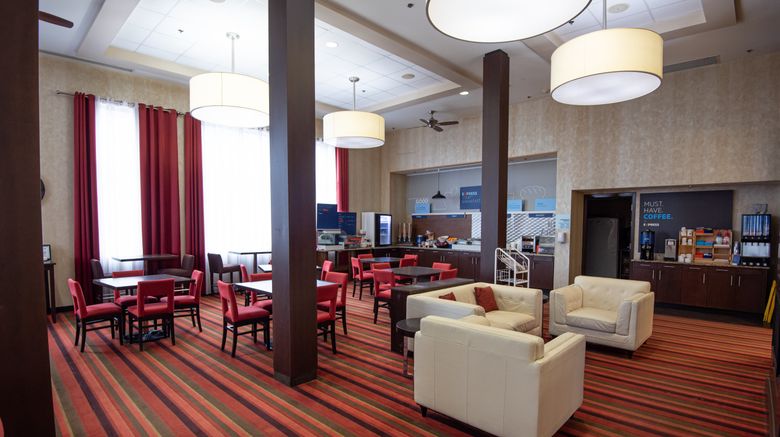 <b>Holiday Inn Express/Suites Chatham South Restaurant</b>. Images powered by <a href="https://www.leonardoworldwide.com/" title="Leonardo Worldwide" target="_blank">Leonardo</a>.