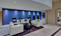 Holiday Inn Express/Suites Chatham South