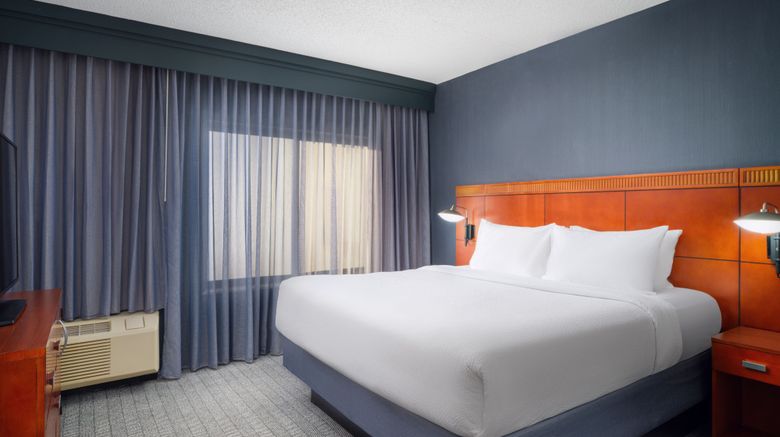 <b>Courtyard Columbus Worthington Room</b>. Images powered by <a href="https://www.leonardoworldwide.com/" title="Leonardo Worldwide" target="_blank">Leonardo</a>.