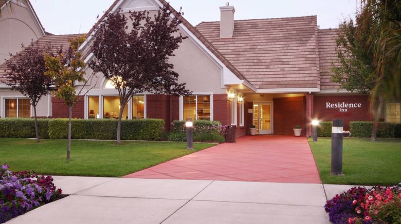 Residence Inn Salinas Monterey Exterior. Images powered by <a href="https://www.leonardoworldwide.com" target="_blank" rel="noopener">Leonardo</a>.