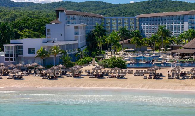 Hideaway at Royalton Blue Waters Exterior