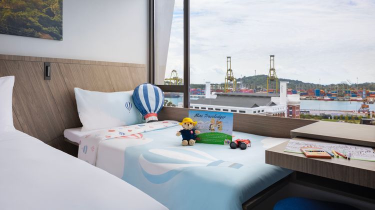 Travelodge Harbourfront Room