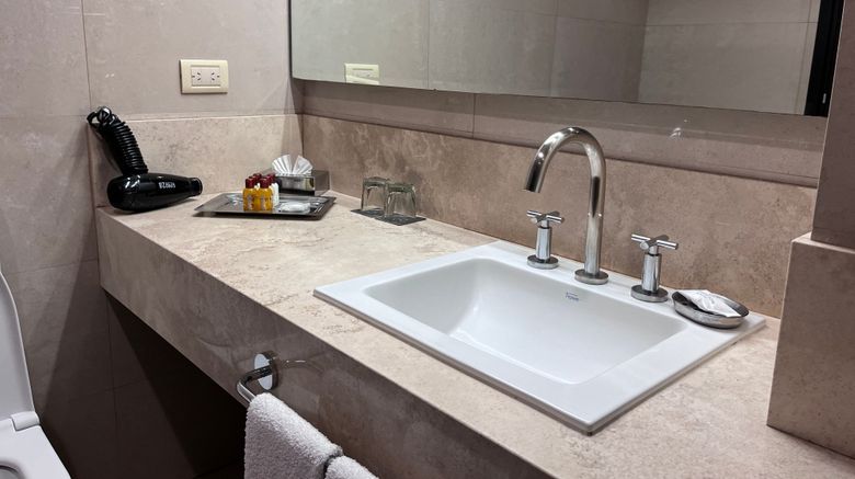 <b>Sheraton Tucuman Hotel Room</b>. Images powered by <a href="https://www.leonardoworldwide.com/" title="Leonardo Worldwide" target="_blank">Leonardo</a>.