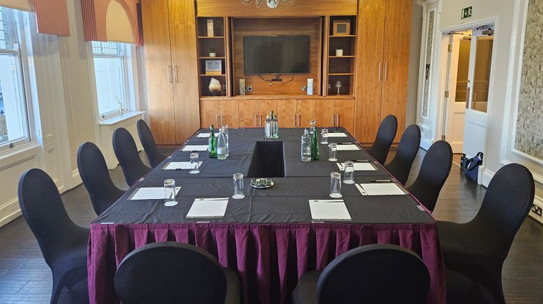 <b>Crown Spa Hotel Meeting</b>. Images powered by <a href="https://www.leonardoworldwide.com/" title="Leonardo Worldwide" target="_blank">Leonardo</a>.
