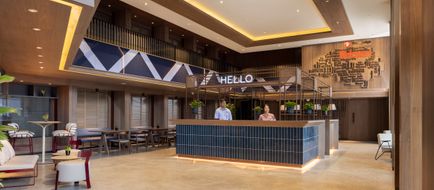 Travelodge Harbourfront Lobby