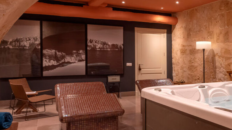 <b>Calatrava Mediterranean Sea House Spa</b>. Images powered by <a href="https://www.leonardoworldwide.com/" title="Leonardo Worldwide" target="_blank">Leonardo</a>.