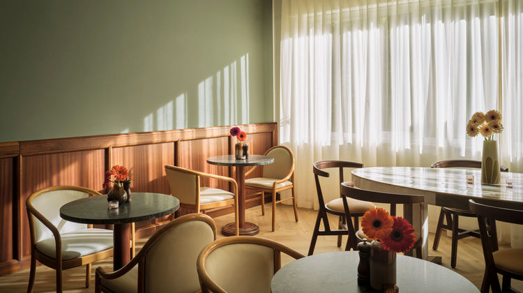 Max Brown Missori Restaurant