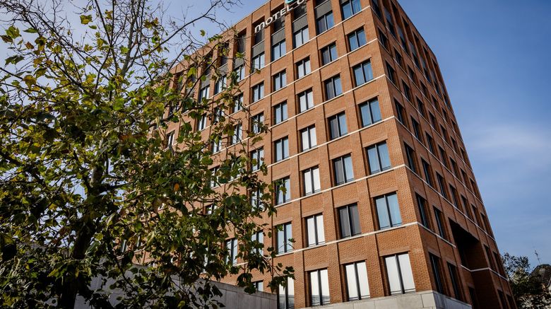 Motel One Wiesbaden Exterior. Images powered by <a href="https://www.leonardoworldwide.com" target="_blank" rel="noopener">Leonardo</a>.